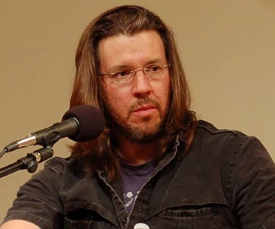 David Foster Wallace Biography – Facts, Childhood, Family Life, Achievements & Timeline