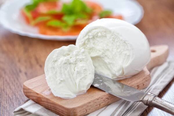 Chutná domáca mozzarella? Je to ľahšie, než by ste predpokladali!