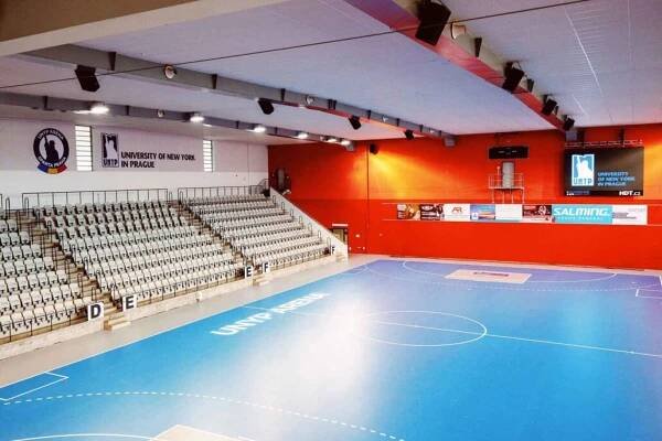 Praha, 6. 1. 2020 – Tradiční název haly Sparta Arena a přilehlých hřišť na Podvinném mlýně v Libni je již minulostí. • Pestrá