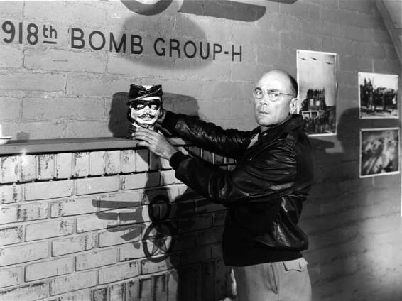 Dean Jagger - Actor