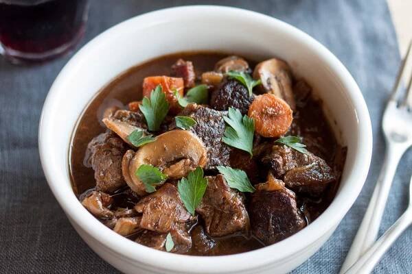 Recipe: Slow Cooker Boeuf Bourguignon