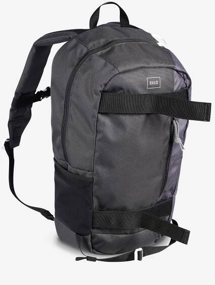 DECATHLON Batoh na skateboard 23 l