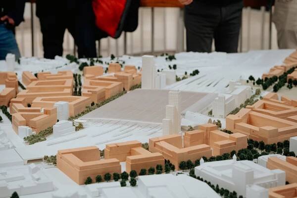 BRNO – TRNITÁ: ČTVRŤ MEZI HORNÍM A DOLNÍM NÁDRAŽÍM — Den architektury Archív