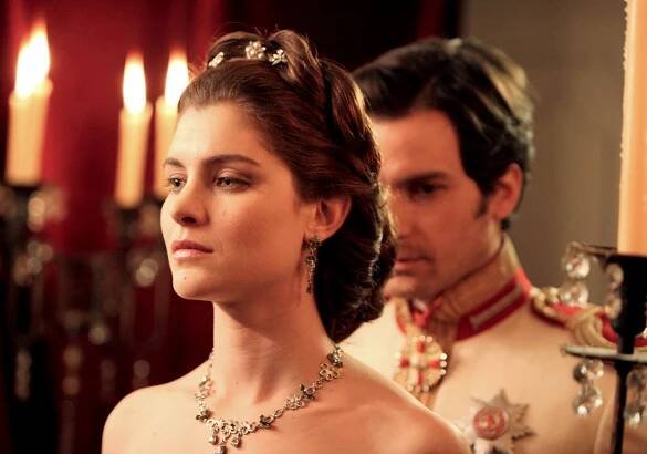 Anna Karénina - Z filmu - Vittoria Puccini, Santiago Cabrera