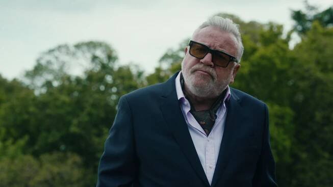 ‘The Gentlemen’ and ‘Damsel' Star Ray Winstone Talks Us Through His Tough-Guy Filmography