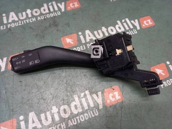 Páčka blikačů  Volkswagen GOLF 2005-2009