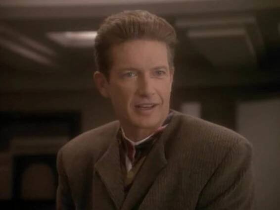 Jim Metzler in Star Trek: Hluboký vesmír devět (1993)