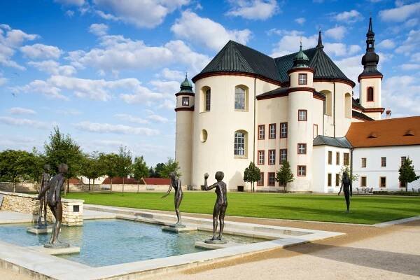 shutterstock_16388632 Litomyšl.jpg