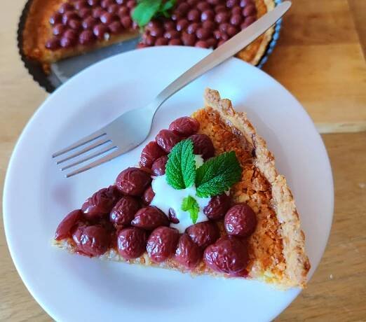 Frangipane tart s višněmi
