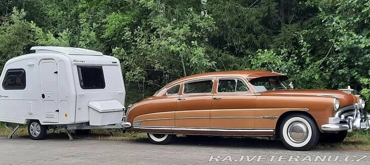 Hudson Hornet V8