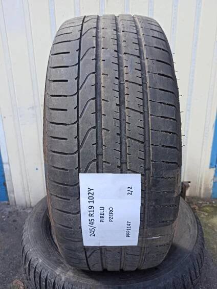 Letní pneu Pirelli Pzero 245/45 R19 102Y 5mm 2ks