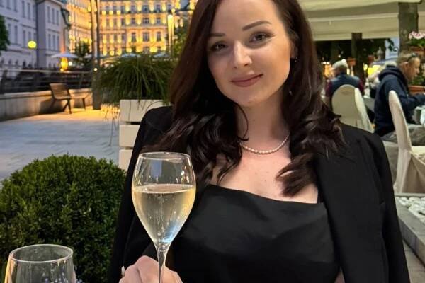Lucija Veselá: Jestli jsou ženy, kterým se líbí starší muži, zlatokopky, tak chlapi jsou beauty diggers. Protože vedle sebe chtějí krásnou ženskou