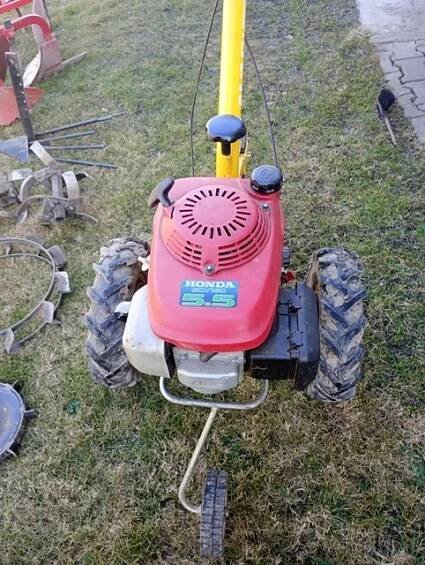 Prodám malotraktor Vari Pony II