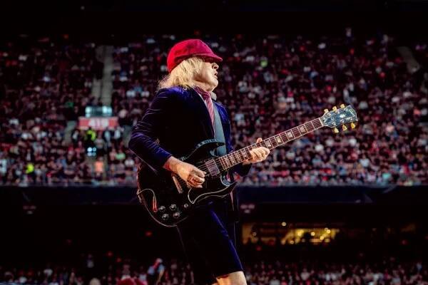 Galerie: AC/DC se vrací do Prahy. Vstupenky zdražily o 55 % od jejich poslední návštěvy - Galerie - Echo24.cz