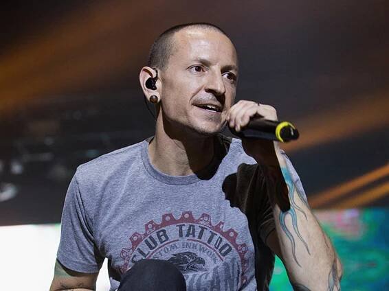 Linkin Park Singer Chester Bennington Dead, Commits Suicide by Hanging