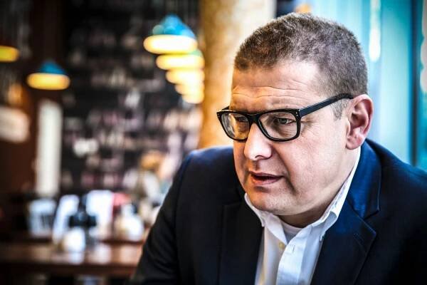 Diskuze: Šídlo tentokrát píchl jen sám sebe. Opravdu Petr Pavel opustil své voliče?