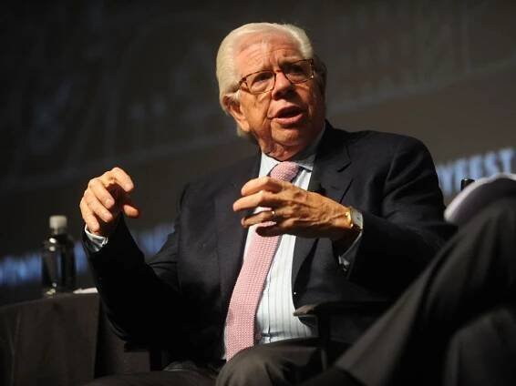 Watergate Reporter Carl Bernstein Thinks Fox News Is Helping the Trump Administration Cover Up Its Russia Ties