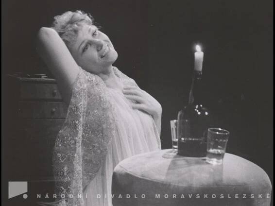 Alexandra Gasnárková - životopis | Národní divadlo moravskoslezské