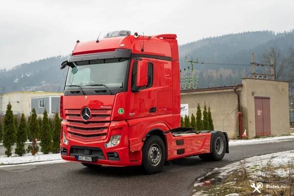 Mercedes-Benz Actros MP4 :: blazekautodetailing