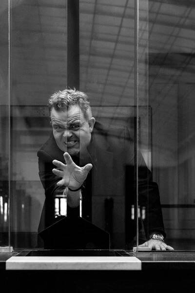 Ulrik Hölzel photography & desgin | Business Portraits / Schaupieler 