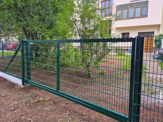 Fotogalerie oplocení - ukázky realizací plotů a pletiv