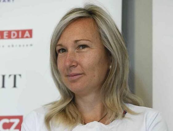 Fotogalerie: Eva Vrabcová Nývltová - Deník.cz