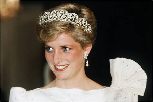 Princess Diana's Tiara Rarely Seen Since Her Death to Go on Jubilee Display