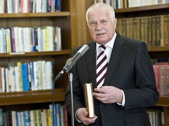 Mohl by Václav Klaus změnit českou politiku? | Plus