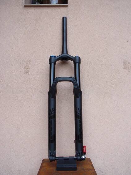 Nová vidlice Fox 34 Float Rhythm 29" 150mm