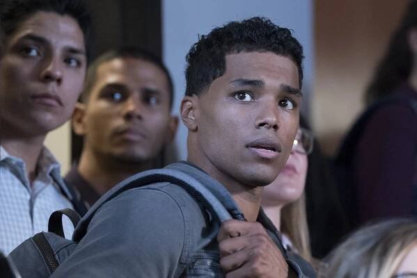 Vražedná práva - Tvůj pohřeb - Z filmu - Rome Flynn