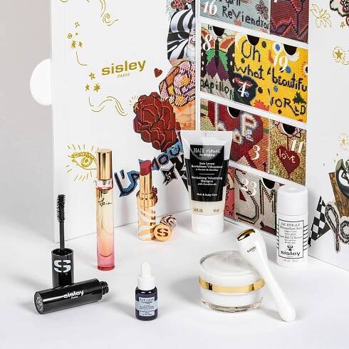 Potěšte své dětské já luxusním adventním kalendářem. Oslní vás nabídka Dior i Swarovski - Magazín módy a luxusu