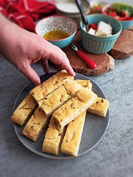 Když peče muž: focaccia jak z vaší oblíbené italské restaurace - Svět podle DAM (i pánů)