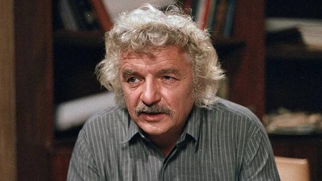 Ladislav Smoljak zemřel před 10 lety: Obvinění ze spolupráce s StB ho trápilo léta – eXtra.cz