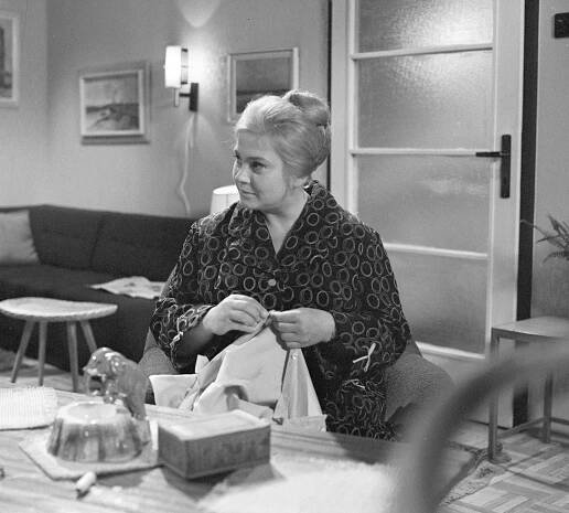 Nesmíš myslet na klokana - Z filmu - Míla Myslíková