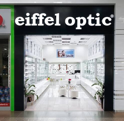 Interiér na míru pro prodejnu Eiffel Optic Chodov | Prosto.cz
