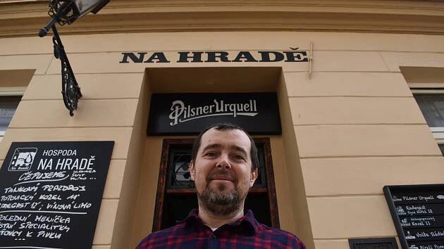 Máme rádi dobré pivo, tak pro to něco děláme, říká hradecký hospodský
