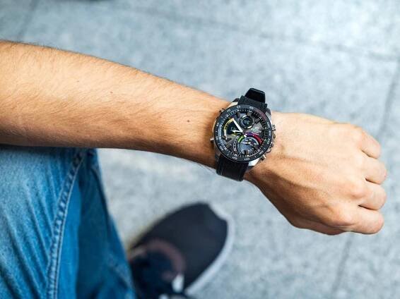 PÁNSKÉ HODINKY CASIO ECB-900MP-1AEF EDIFICE SOLAR Obsahuje baterie ano
