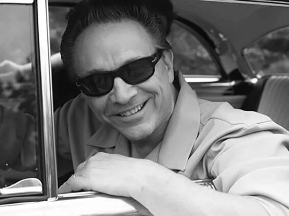 Jimmie Vaughan - News