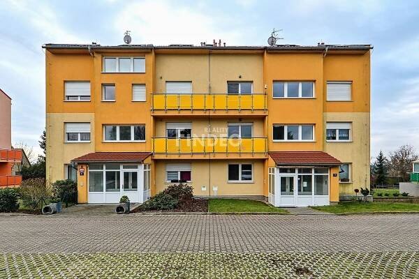 V javorech, Praha 9 - Horní Počernice