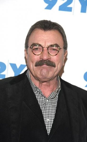 Foto k tématu Tom Selleck – stránka 5