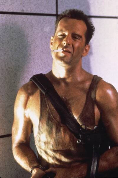 Synonymem Smrtonosné pasti je Bruce Willis. Z natáčení slavného filmu si ale odnesl vážné zdravotní následky