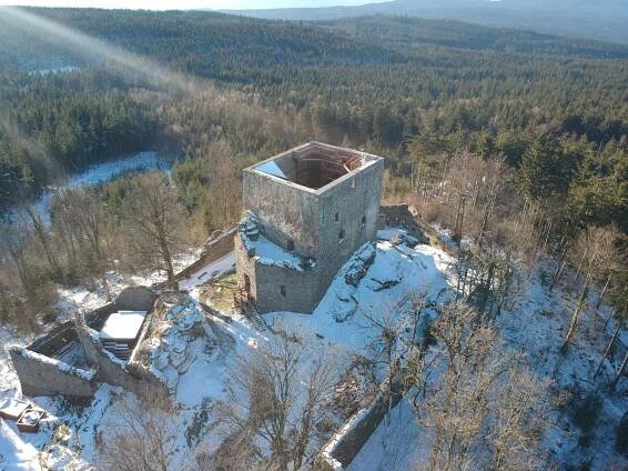 Napsali o nás :: Vítkův Hrádek I Wittinghausen