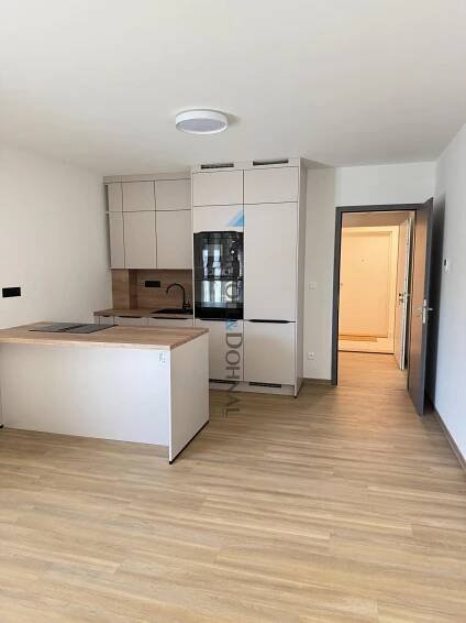 Pronájem nového bytu 3+kk, s předzahrádkou, Ema, Slezská Ostrava, 27 000 Kč/měs