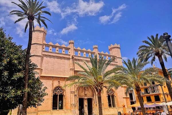 Palma de Mallorca Výlety na Mallorce 2025 Guider