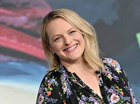 Elisabeth Moss confirms she's pregnant with first child