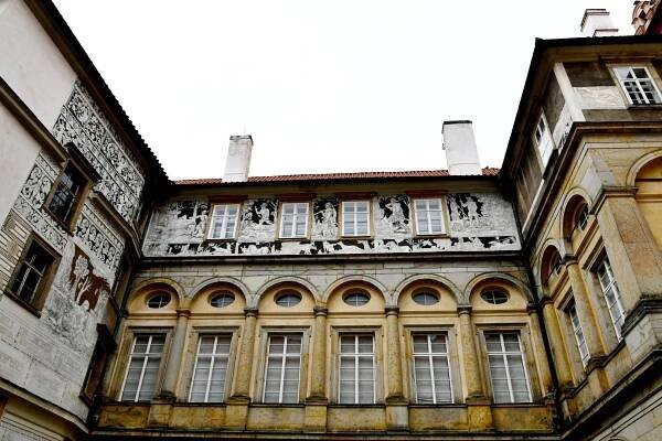 Brandýs nad Labem - Zámek | Via Dientzenhofer