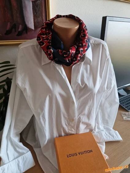Prodám - Hedvábný šátek Louis Vuitton, Uherské Hradiště | Mimibazar.cz