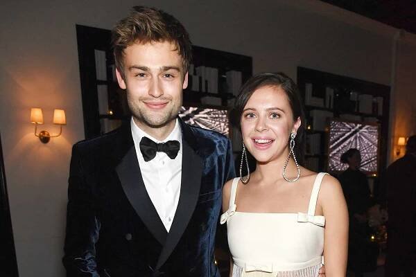Bel Powley and Douglas Booth Married in ‘Most Love Filled Ceremony’