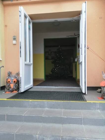 Otevřeme dveře adventu | zsmslom.cz