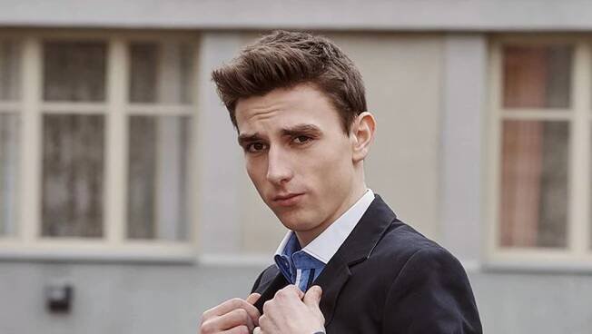 TO JE NÁŘEZ! Miki z Ulice dokonale rozhodil reportérku! Prozradil, jak to má s holkami... | TV Nova